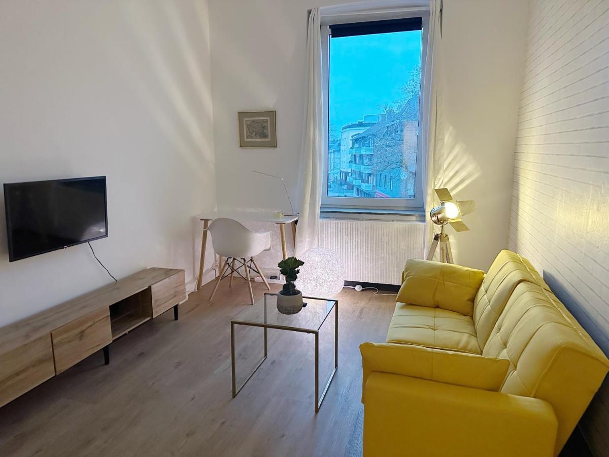 Igo Apartment 2 Schlafenzimmer Mit Waschmaschine Trockner Haustier Rheinufer 5Min Netflix Disney Plus 17-6 Дуйсбург Екстер'єр фото